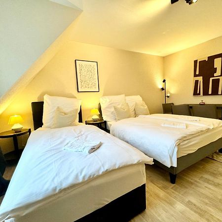 Gina Stay - Apartmenthaus Im Zentrum Von Quedlinburg Esterno foto