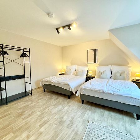 Gina Stay - Apartmenthaus Im Zentrum Von Quedlinburg Esterno foto