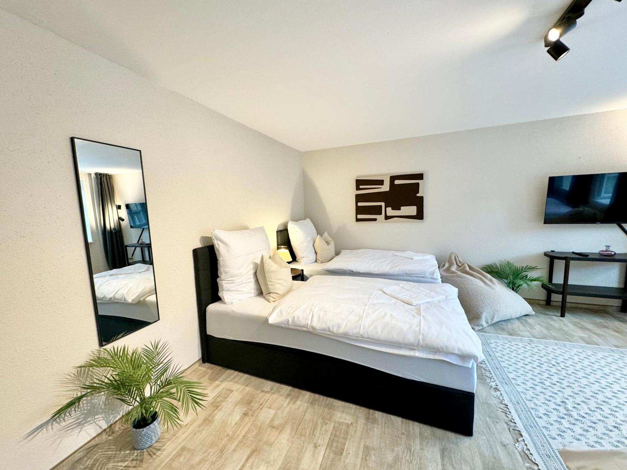 Gina Stay - Apartmenthaus Im Zentrum Von Quedlinburg Esterno foto